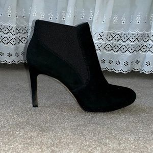 Via Spiga Black Ankle Heel Booties Size 6.5